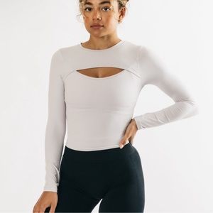 Alphalete Key hole long sleeve top